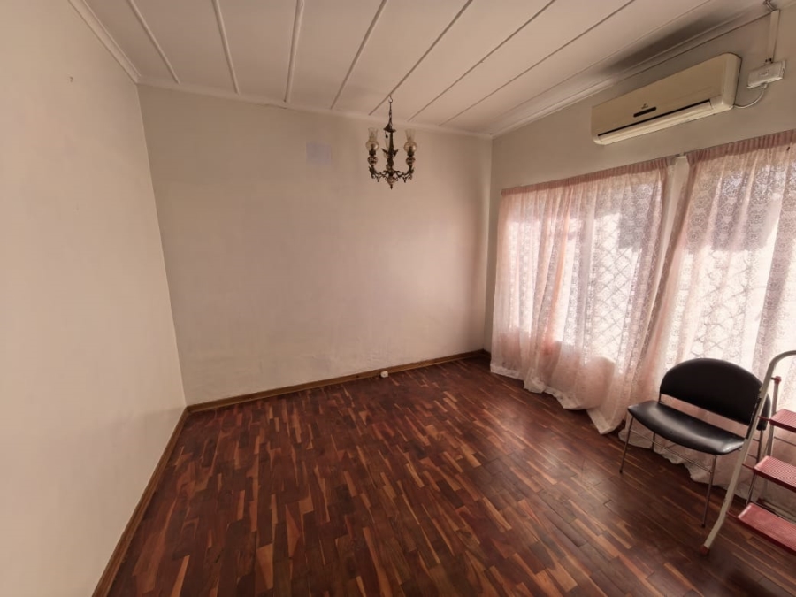 5 Bedroom Property for Sale in Hadison Park Northern Cape